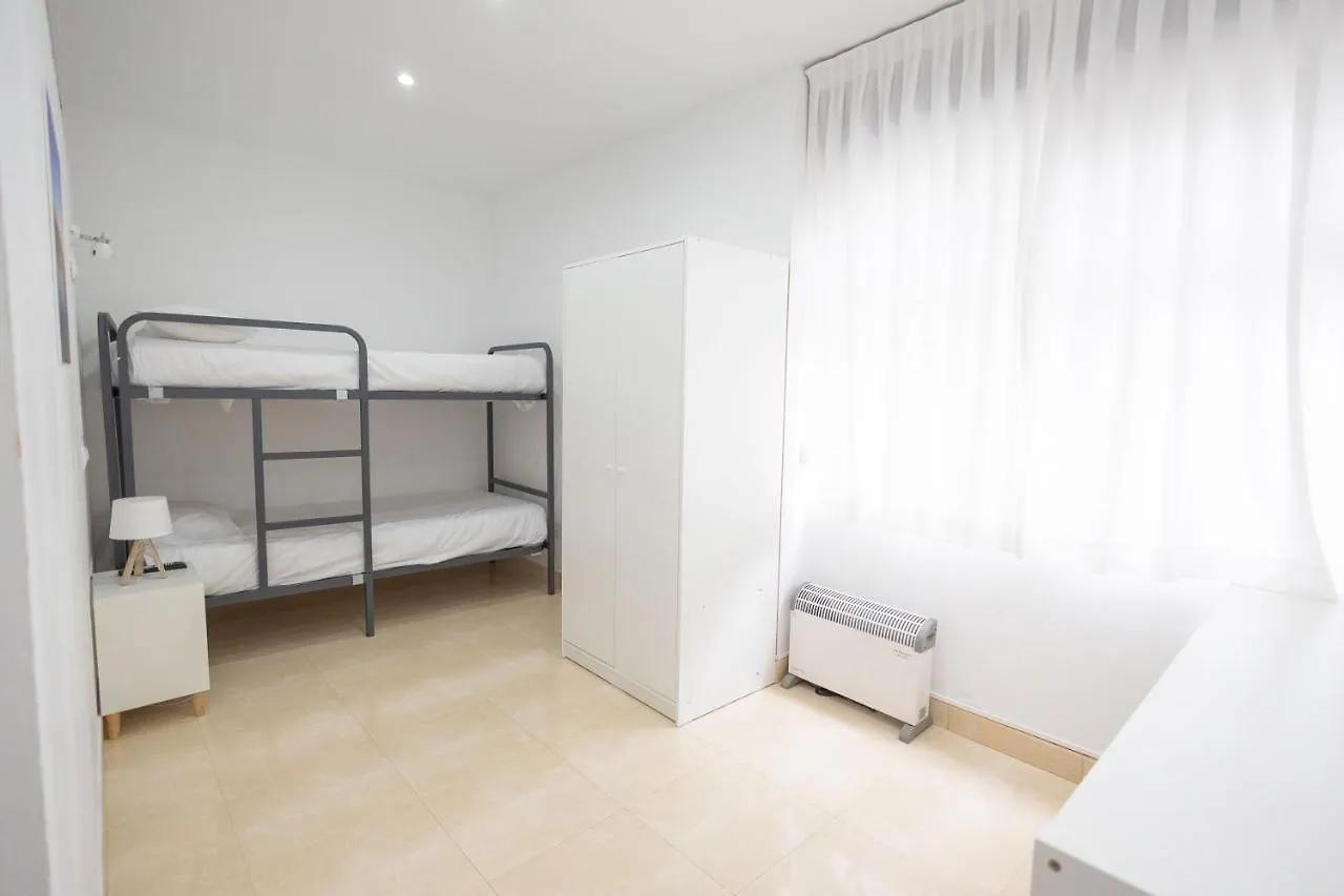 Hotel Pinar Somo Surf 2*,  Spain